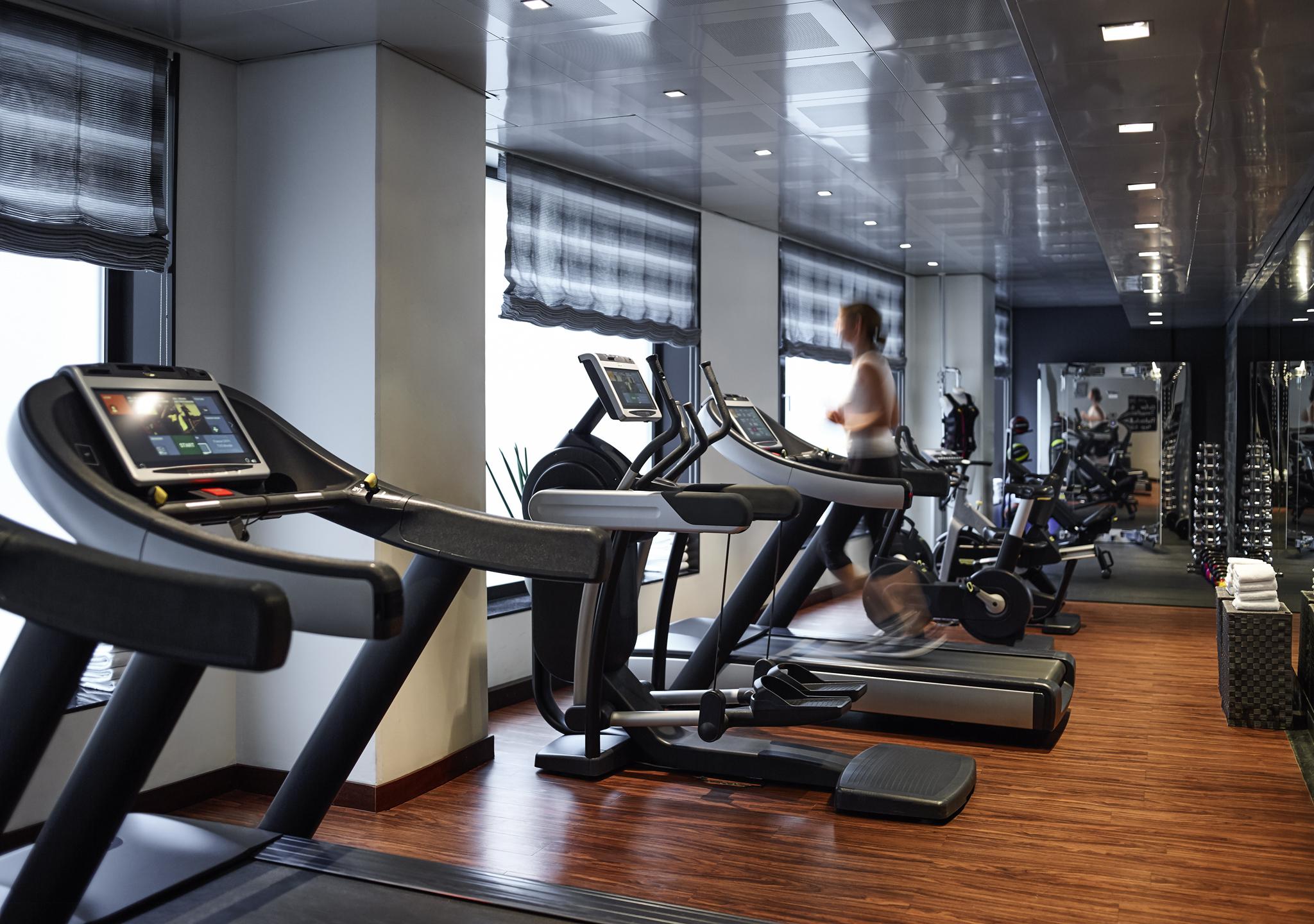 Sofitel Munich Bayerpost Hotel Luaran gambar The gym at the Mandarin Oriental, Munich
